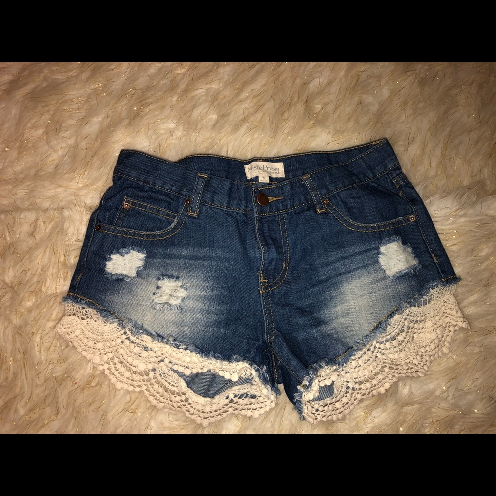 Small bluejean shorts